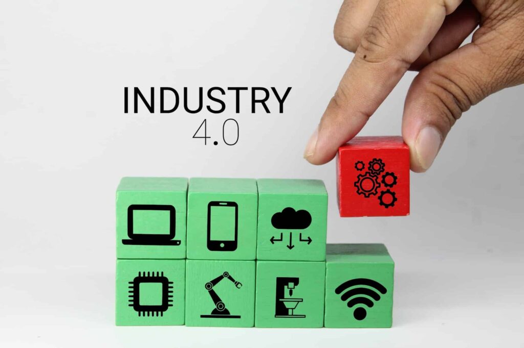 Industrie 4.0 - was bedeutet das eigentlich? 8 Industrie 4.0 - was bedeutet das eigentlich? 8